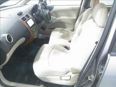 MITSUBISHI COLT PLUS