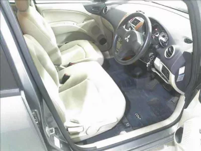 MITSUBISHI COLT PLUS