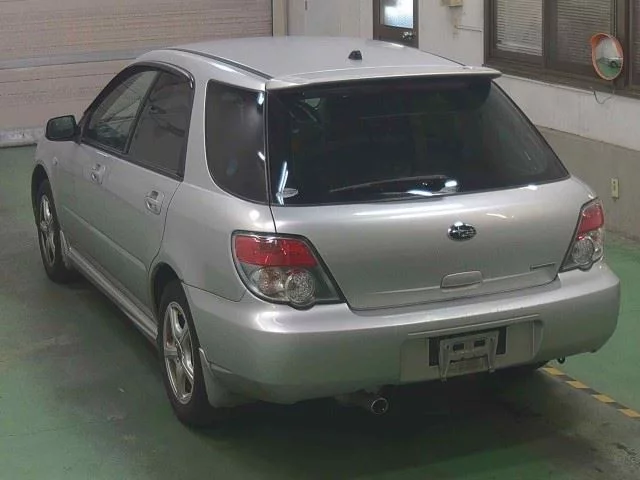Subaru Impreza  с аукциона в Японии