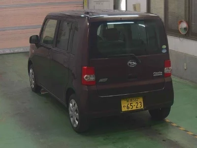 Daihatsu Move Conte
