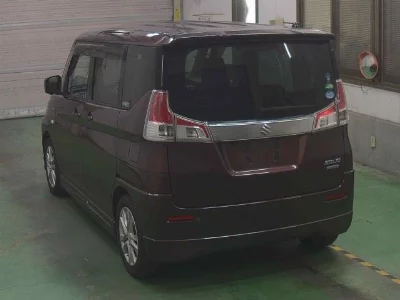 Suzuki Solio