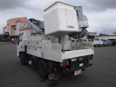 ISUZU ELF