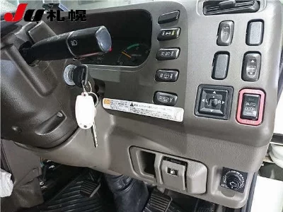MITSUBISHI FUSO ROSA