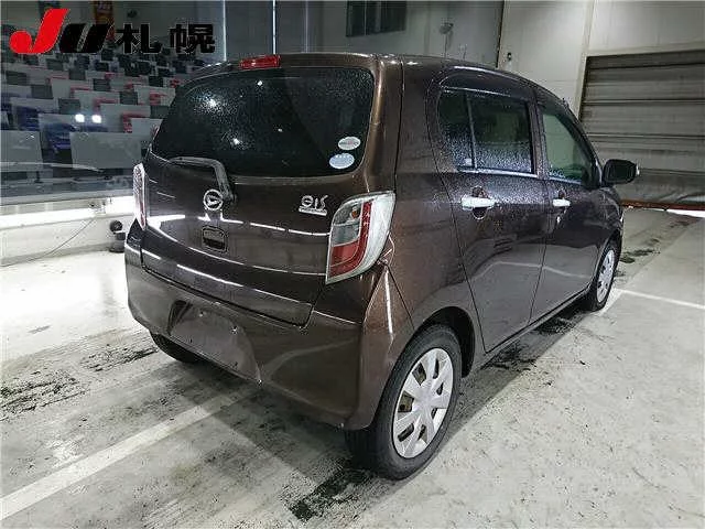 Daihatsu Mira e:S  с аукциона в Японии