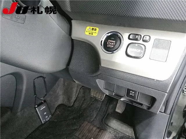 Toyota Corolla Rumion  с аукциона в Японии