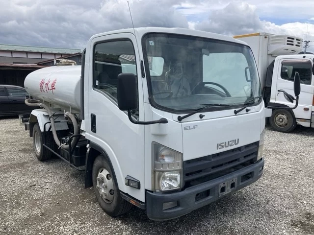 Isuzu Elf  с аукциона в Японии