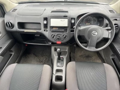 Nissan AD