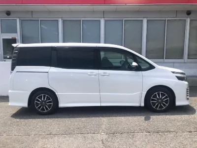 Toyota HARRIER HYBRID