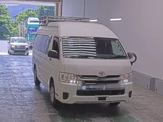 Toyota RegiusAce  с аукциона в Японии