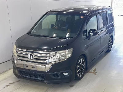 Honda STEPWGN SPADA