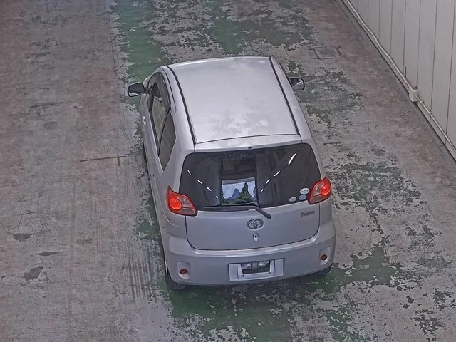 Toyota Porte  с аукциона в Японии