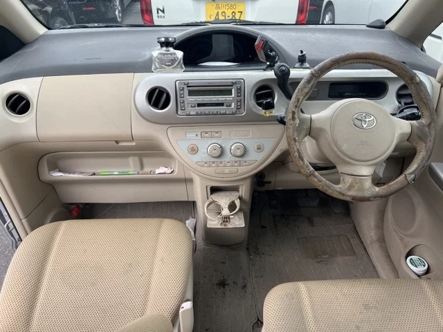 Toyota Porte  с аукциона в Японии