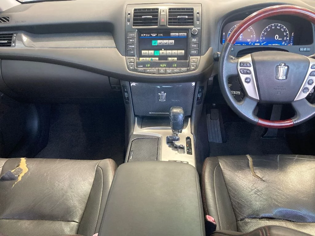 Mitsubishi Delica D:5  с аукциона в Японии