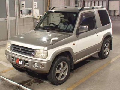 MITSUBISHI PAJERO MINI