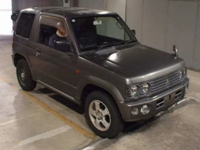 Mitsubishi Pajero Mini