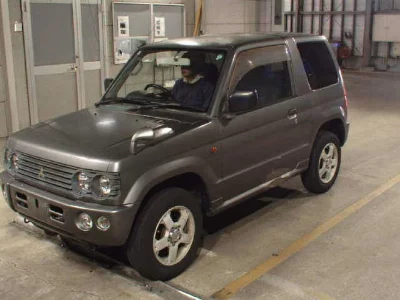 Mitsubishi Pajero Mini