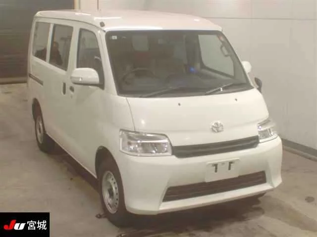 Toyota TownAce  с аукциона в Японии