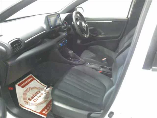 Toyota Yaris  с аукциона в Японии