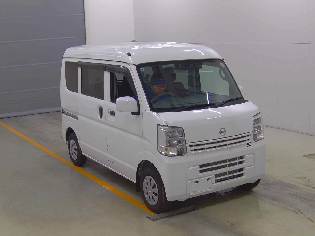 Nissan Clipper  с аукциона в Японии