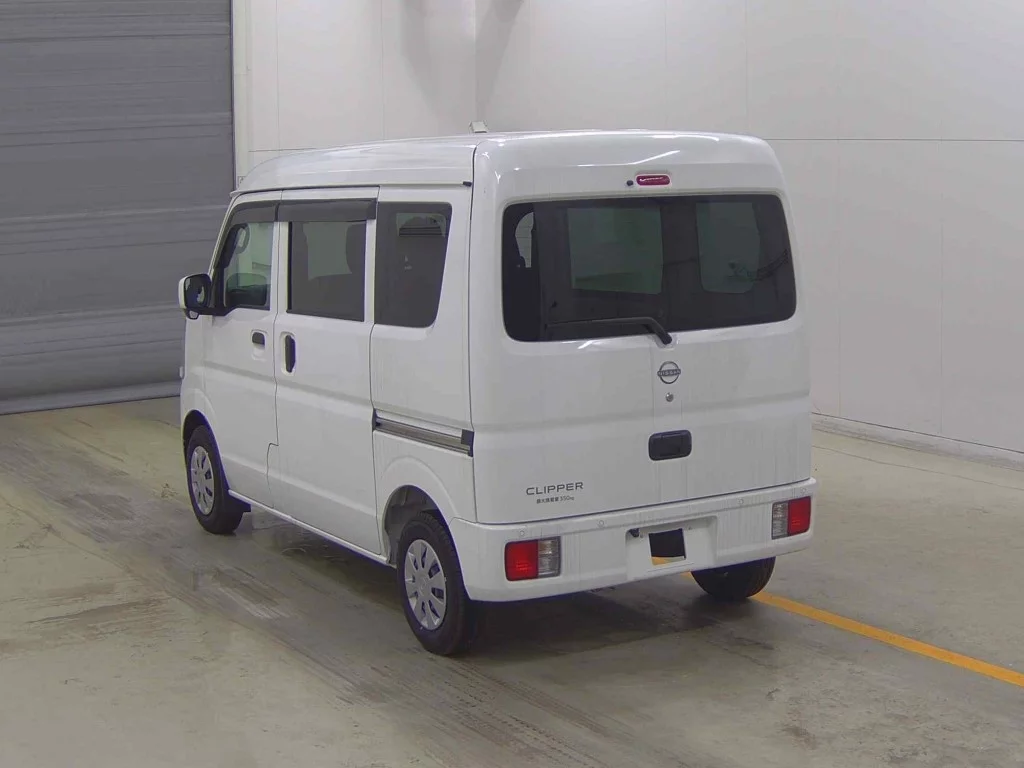 Nissan Clipper  с аукциона в Японии