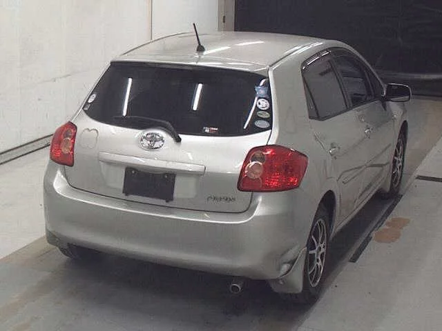 Toyota Auris  с аукциона в Японии