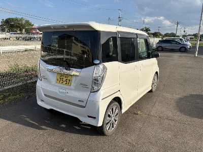 Nissan Dayz Roox