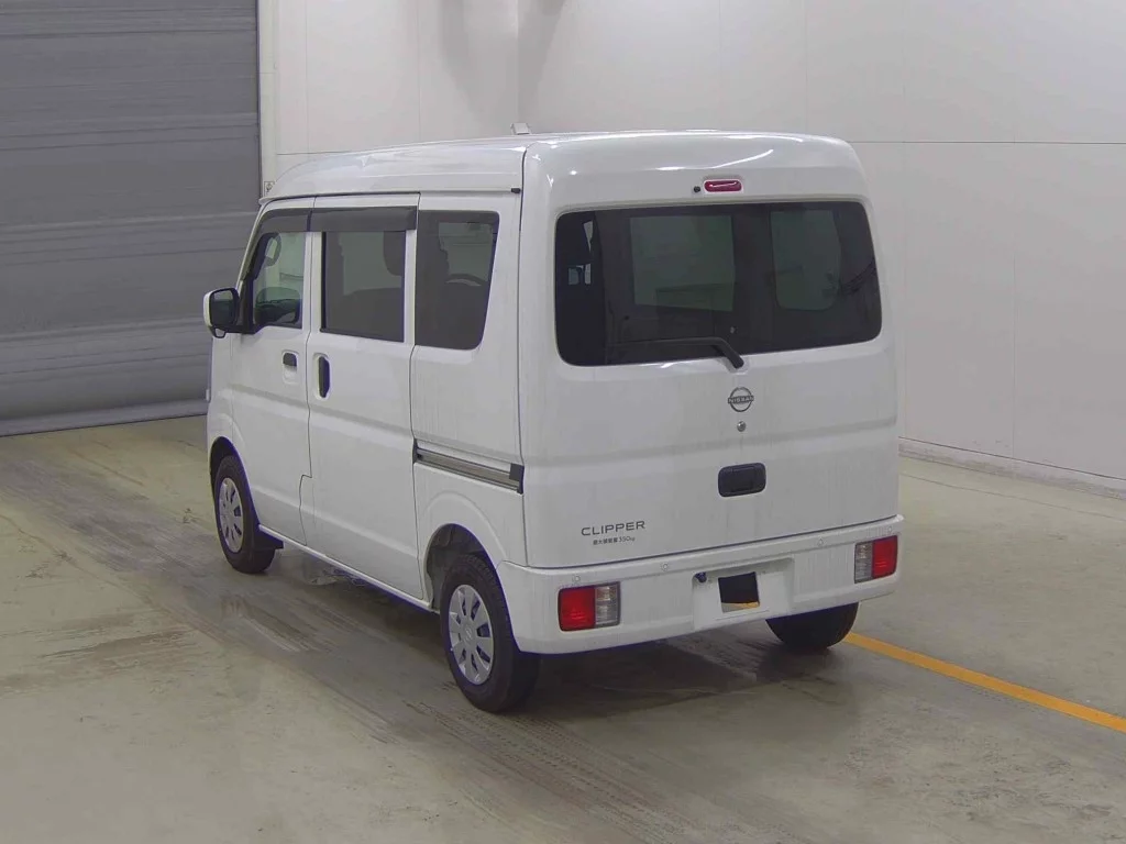 Nissan Clipper  с аукциона в Японии