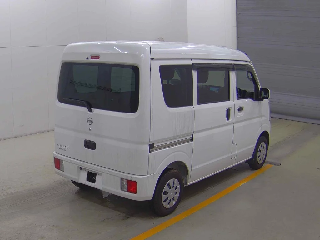 Nissan Clipper  с аукциона в Японии