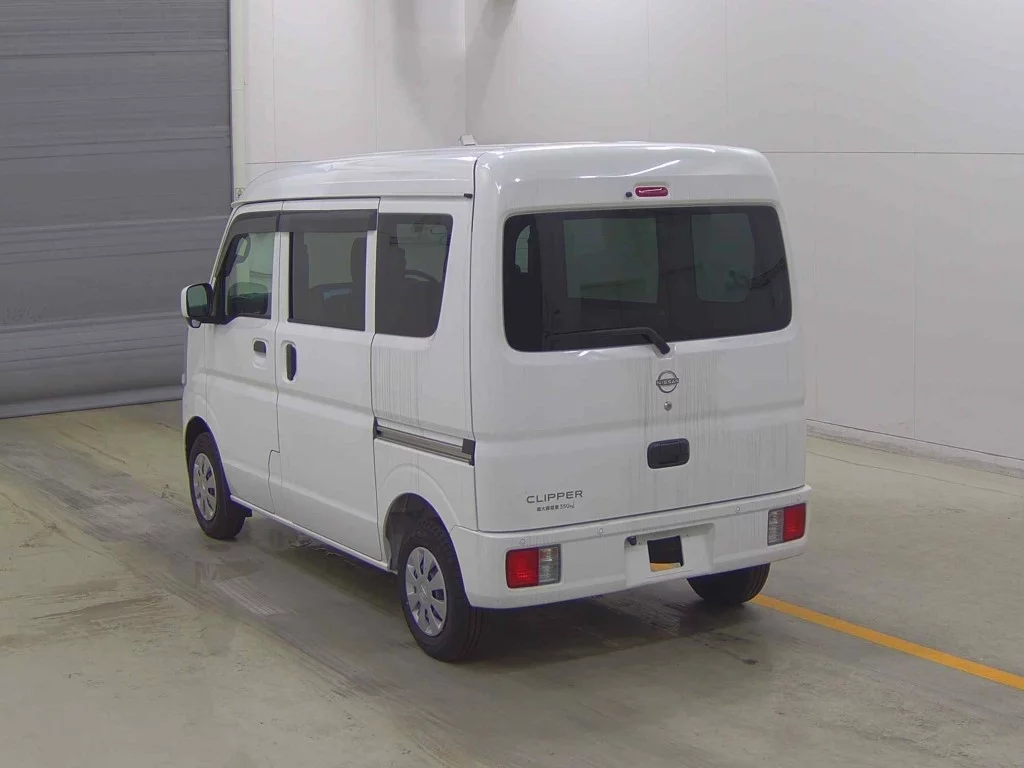 Nissan Clipper  с аукциона в Японии