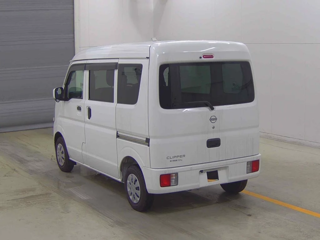 Nissan Clipper  с аукциона в Японии