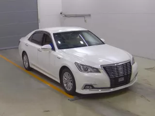 Статистика аукционов Toyota CROWN HYBRID
