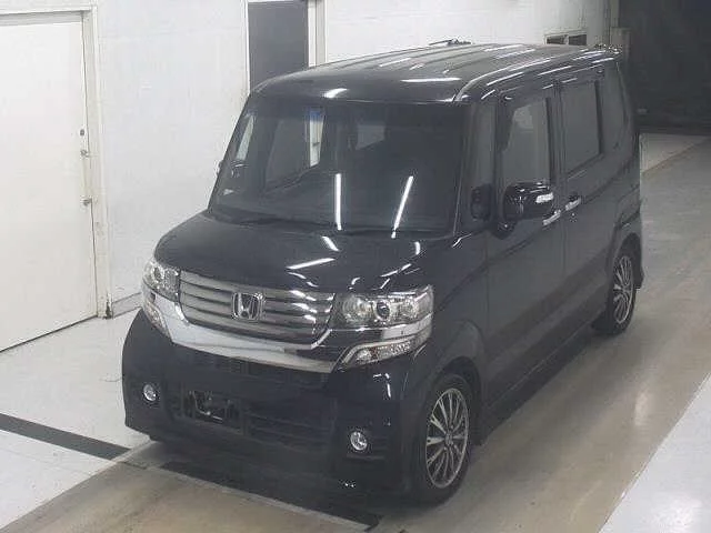 Honda N BOX CUSTOM  с аукциона в Японии