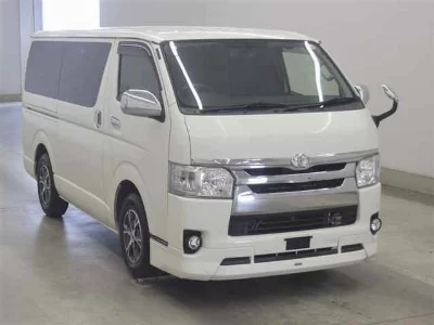 Toyota HiAce Van