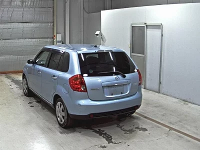 Mazda Verisa