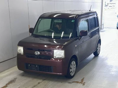 Daihatsu Move Conte