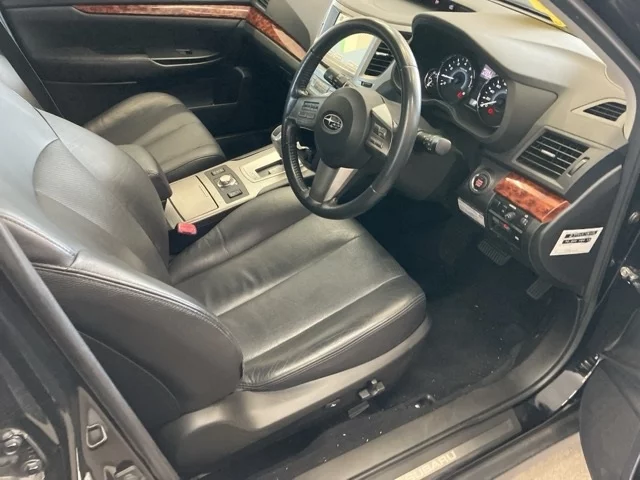 Subaru Outback  с аукциона в Японии