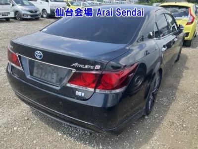 Статистика аукционов Toyota CROWN HYBRID