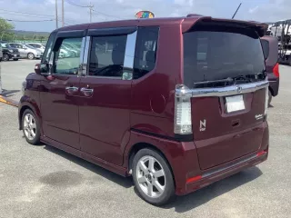 Honda N BOX CUSTOM