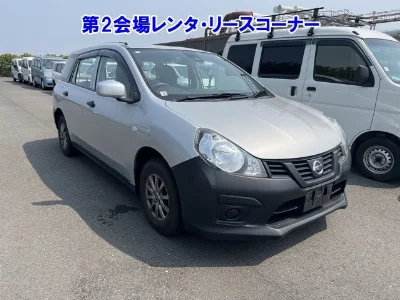 Nissan AD