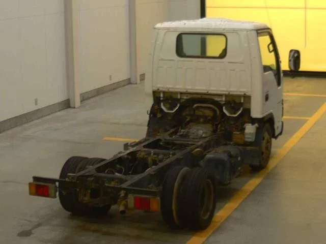 Isuzu Elf  с аукциона в Японии