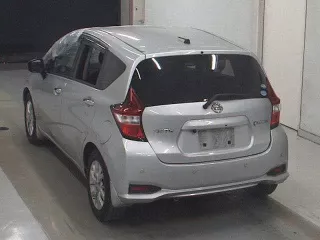 Цена авто Nissan Note с аукционов Японии, номер кузова HE12, пробег 93 000, оценка 