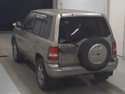 Mitsubishi Pajero iO