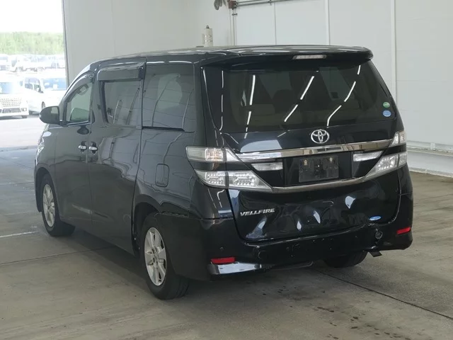 Toyota Vellfire  с аукциона в Японии