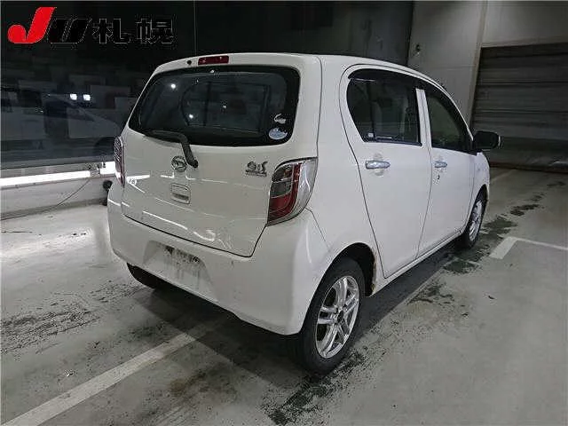 Daihatsu Mira e:S  с аукциона в Японии