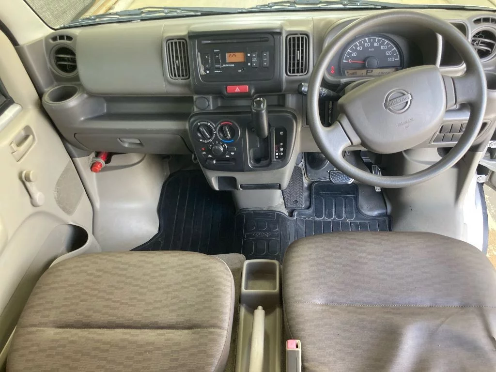 Nissan NV100 Clipper  с аукциона в Японии