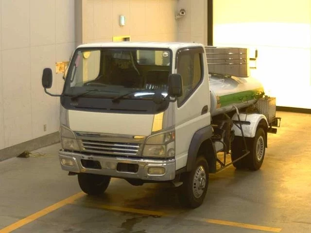 Mitsubishi Fuso Canter  с аукциона в Японии