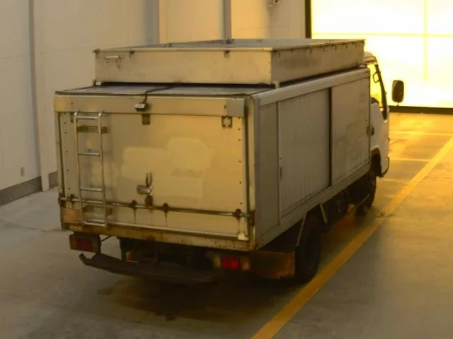 Isuzu Elf  с аукциона в Японии