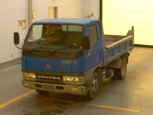Mitsubishi Fuso Canter  с аукциона в Японии
