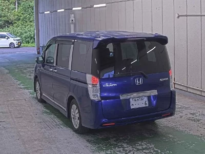 Honda STEPWGN SPADA