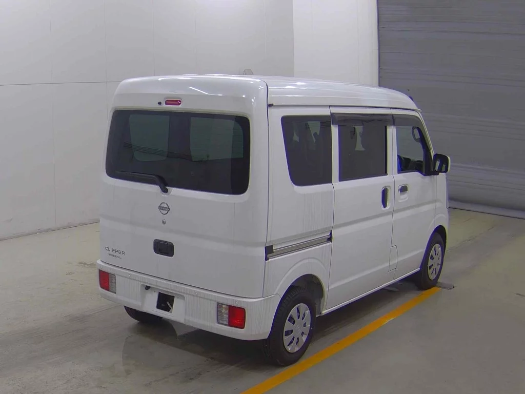 Nissan Clipper  с аукциона в Японии